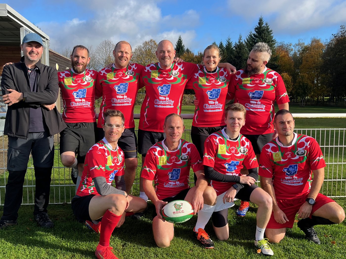 Équipe rugby à 5, maillots Ville de Chantilly, ambiance conviviale